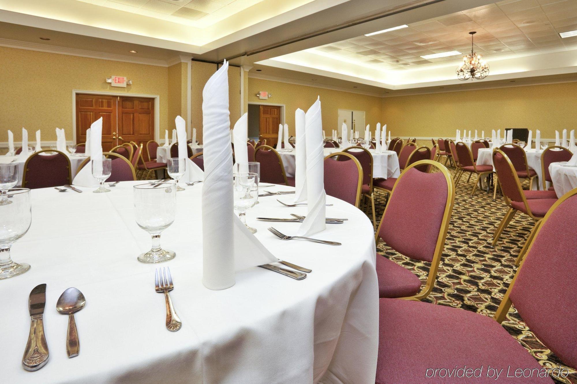Holiday Inn Lumberton By Ihg Exterior foto